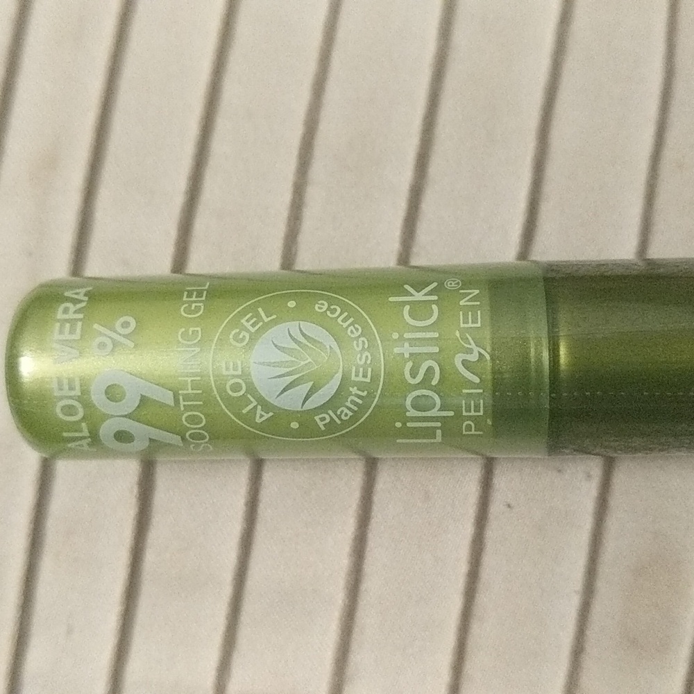 Soothing Gel Lipstick